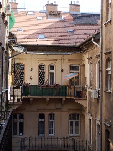 Eladó téglalakás, Budapesten, VIII. kerületben, József körúton