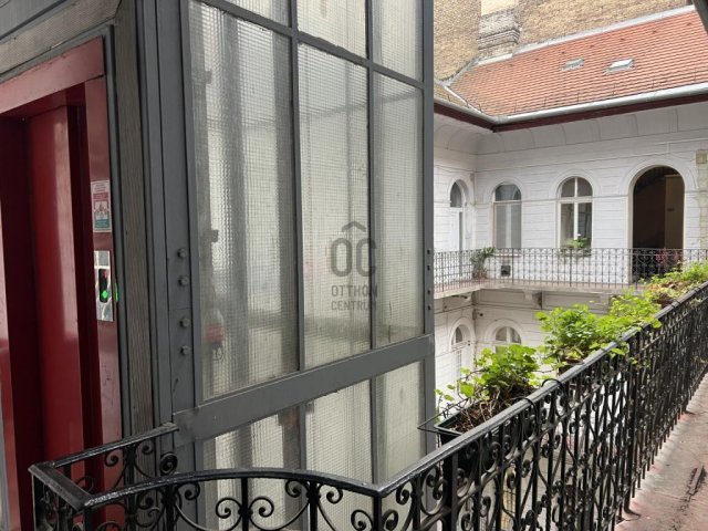 Eladó téglalakás, Budapesten, V. kerületben 86 M Ft, 2 szobás