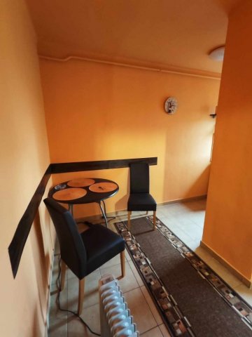 Eladó téglalakás, Pécsett 0.11 M Ft, 1 szobás
