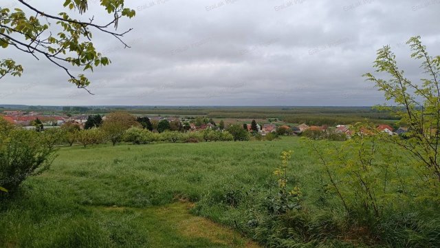 Eladó telek, Győrött 16 M Ft / költözzbe.hu