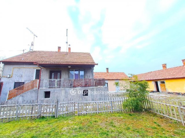 Eladó családi ház, Lajosmizsén 42.5 M Ft, 2+1 szobás