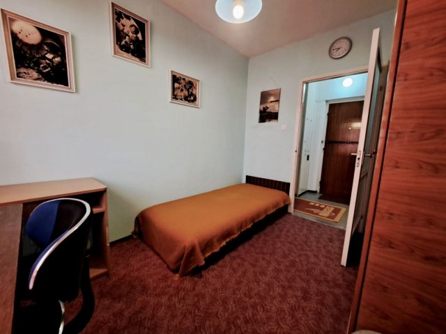Kiadó panellakás, albérlet, Debrecenben 160 E Ft / hó, 2 szobás