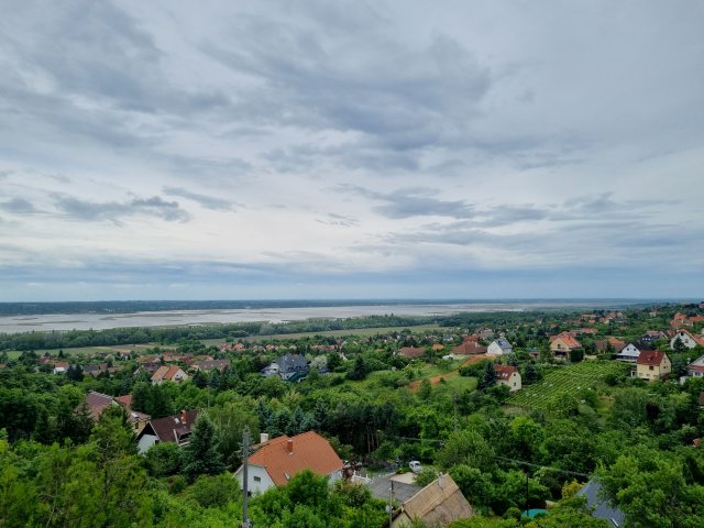 Eladó nyaraló, Velencén 87.9 M Ft, 2 szobás