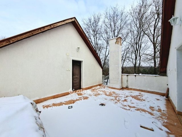 Eladó családi ház, Nyíregyházán 75 M Ft, 5 szobás