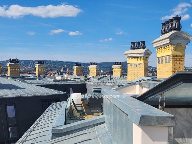 Eladó téglalakás, Budapesten, VI. kerületben 340 M Ft, 3 szobás