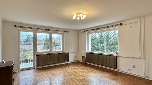 Eladó családi ház, Veresegyházon 129 M Ft, 5 szobás