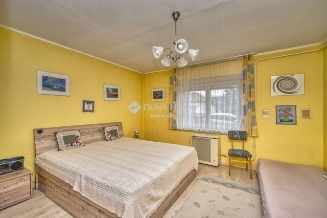 Eladó családi ház, Budapesten, XVIII. kerületben 149.9 M Ft