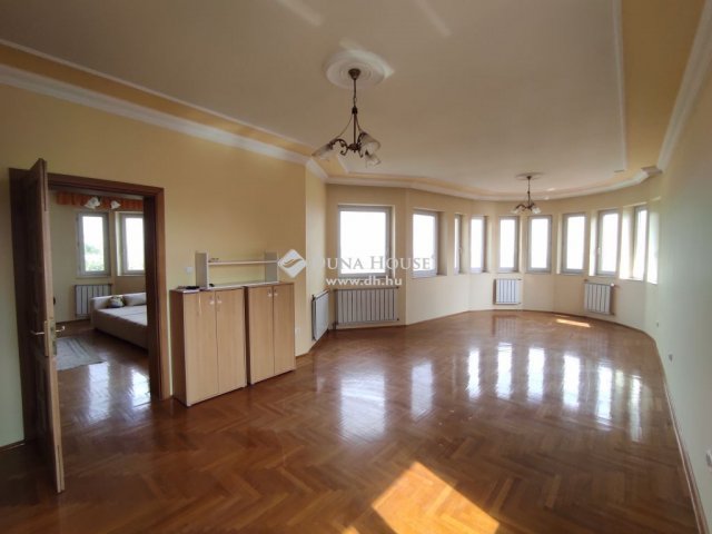 Eladó családi ház, Budapesten, III. kerületben 299 M Ft