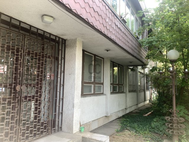 Eladó iroda, Dunakeszin 403.29 M Ft / költözzbe.hu