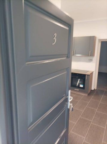 Kiadó téglalakás, albérlet, Pécsett 160 E Ft / hó, 1 szobás