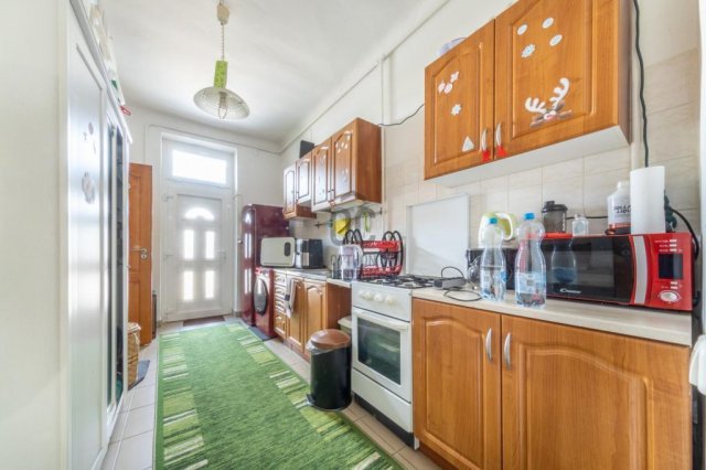 Eladó téglalakás, Budapesten, XI. kerületben 73.9 M Ft, 2 szobás