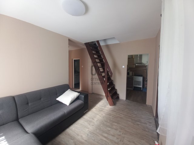 Eladó családi ház, Tiszalökön 22.7 M Ft, 3 szobás