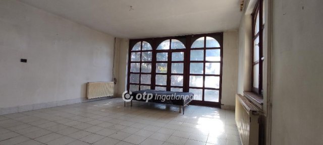Eladó családi ház, Budapesten, XVI. kerületben 92.58 M Ft