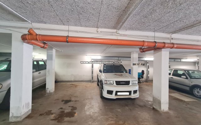 Eladó garázs, Budapesten, III. kerületben, Blanka közben 5.5 M Ft