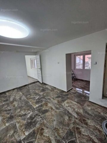 Eladó családi ház, Keszün 28 M Ft, 3 szobás