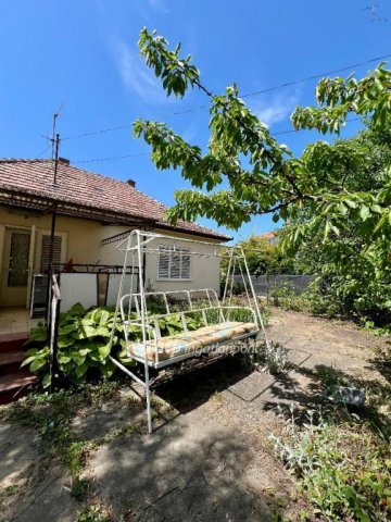 Eladó családi ház, Balatonalmádiban 85 M Ft, 2+1 szobás