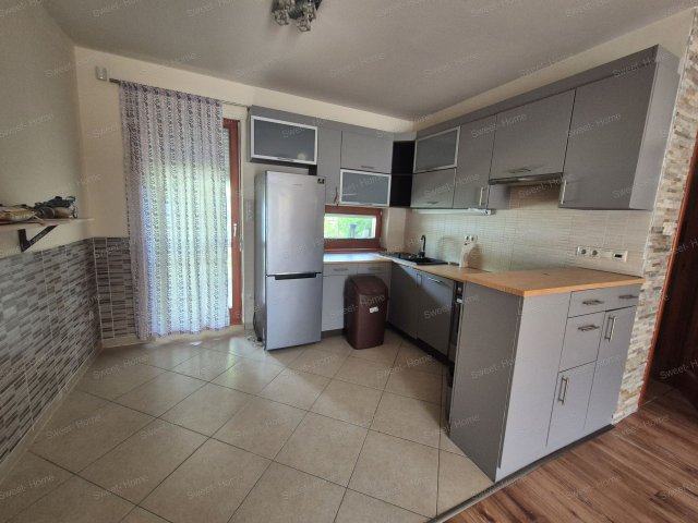 Kiadó sorház, albérlet, Kecskeméten 350 E Ft / hó, 4 szobás