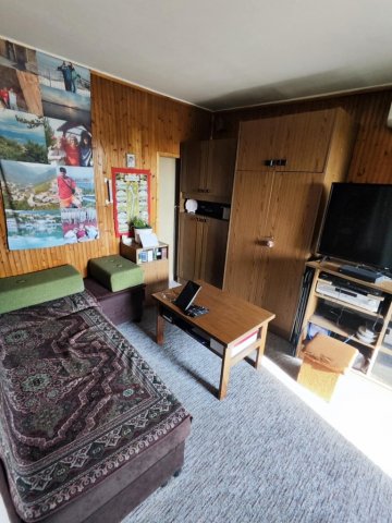 Eladó családi ház, Pécsett 24.9 M Ft, 2 szobás