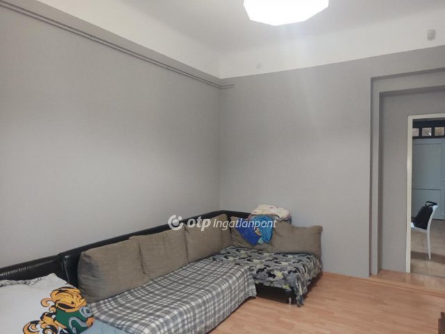 Eladó téglalakás, Budapesten, XX. kerületben 55 M Ft, 1+2 szobás