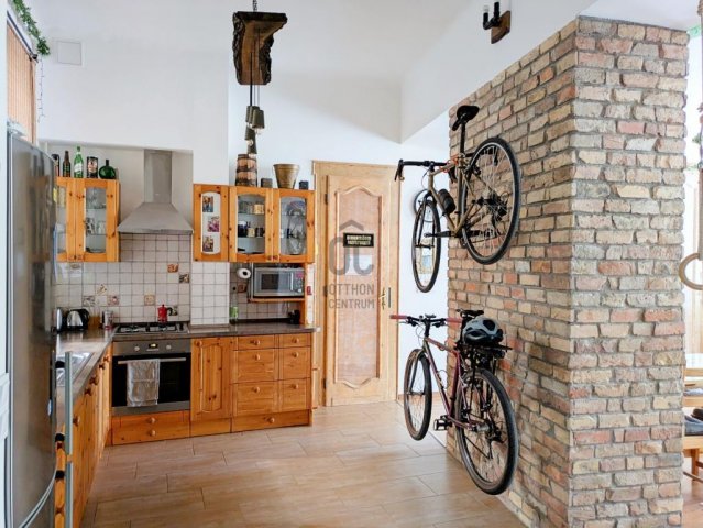 Eladó téglalakás, Budapesten, I. kerületben 152.25 M Ft