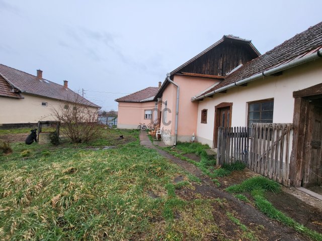 Eladó családi ház, Jászárokszálláson 27.9 M Ft, 3 szobás