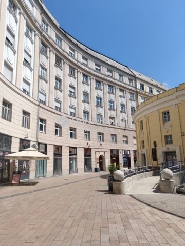 Eladó téglalakás, Budapesten, VIII. kerületben 109.99 M Ft