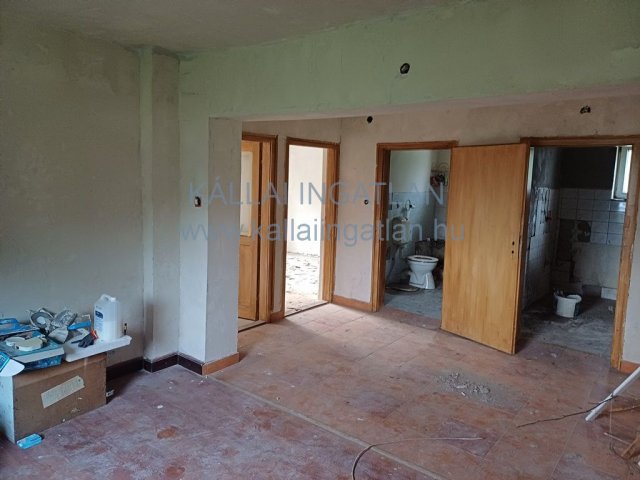 Eladó családi ház, Nyíregyházán 35 M Ft, 3 szobás