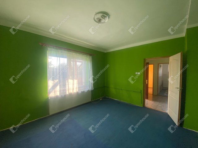 Eladó ikerház, Hegyeshalomban 32 M Ft, 2 szobás