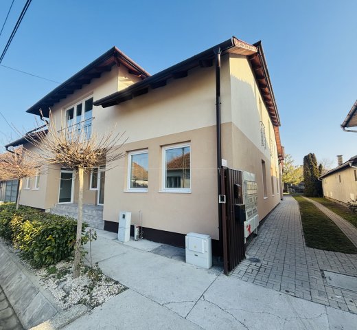 Eladó téglalakás, Cegléden 31.9 M Ft, 1 szobás