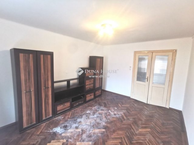 Eladó téglalakás, Budapesten, X. kerületben 39.9 M Ft, 1 szobás