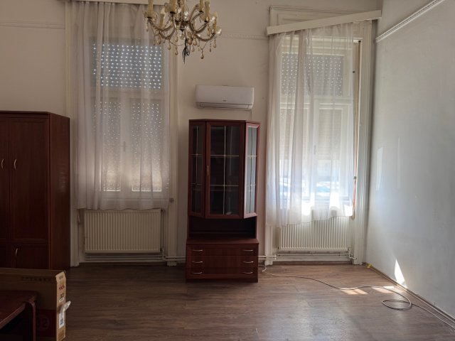 Eladó téglalakás, Budapesten, XXII. kerületben 32 M Ft, 1 szobás
