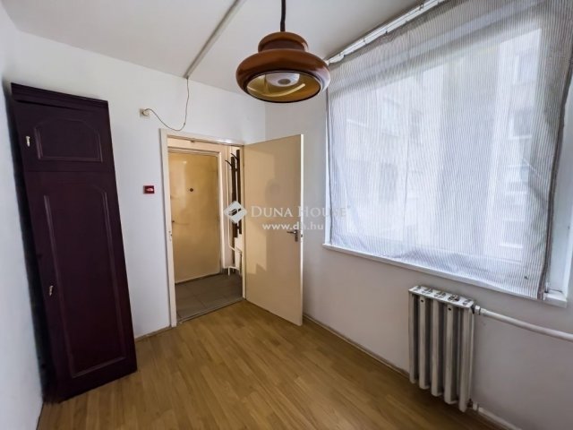 Eladó panellakás, Budapesten, X. kerületben 44.9 M Ft, 2 szobás