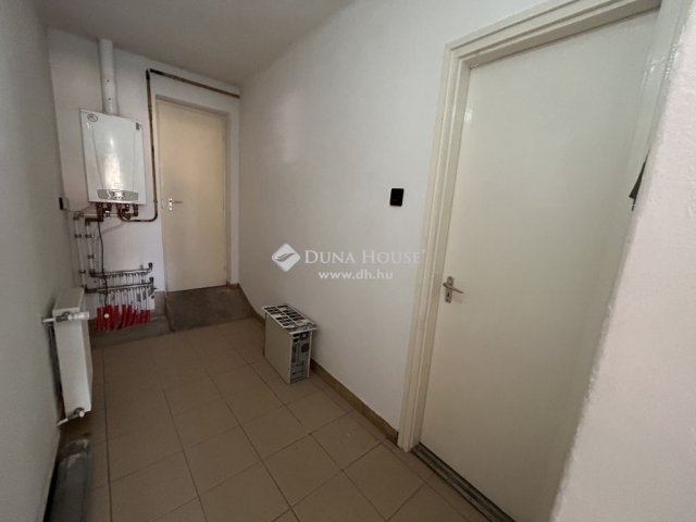 Eladó üzlethelyiség, Sükösdön 21 M Ft / költözzbe.hu
