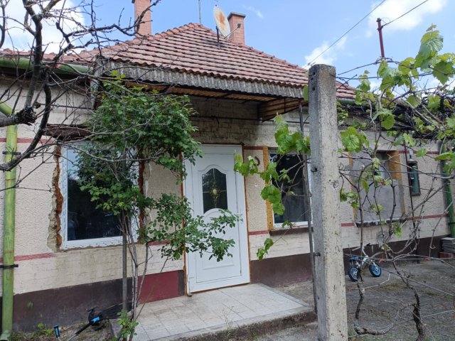 Eladó családi ház, Ágasegyházán 26.5 M Ft, 3 szobás