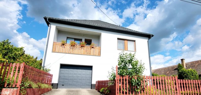 Eladó családi ház, Bercelen 93.5 M Ft, 6 szobás