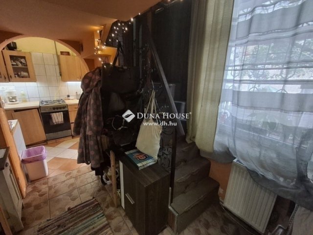 Eladó téglalakás, Budapesten, X. kerületben 34.9 M Ft, 3 szobás