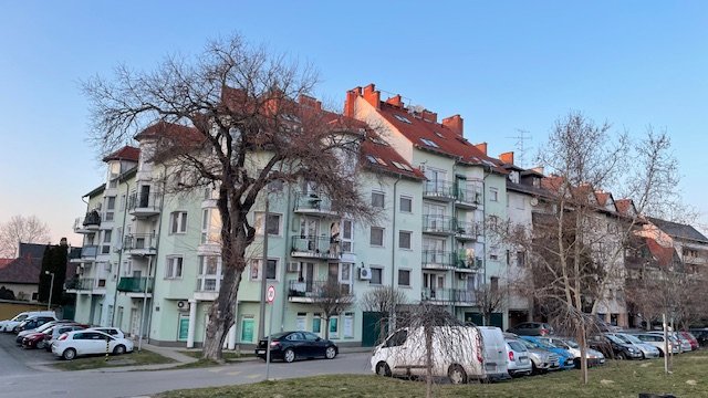 Eladó téglalakás, Győrött 61.9 M Ft, 3 szobás