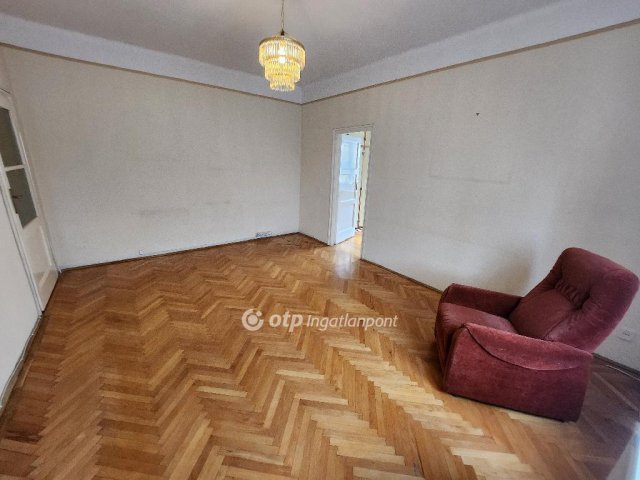 Eladó téglalakás, Budapesten, XIV. kerületben 64.79 M Ft