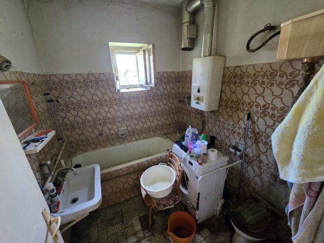 Eladó családi ház, Szalkszentmártonon 14 M Ft, 3 szobás