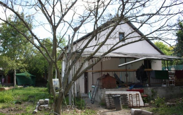 Eladó nyaraló, Biatorbágyon 23.5 M Ft, 2 szobás