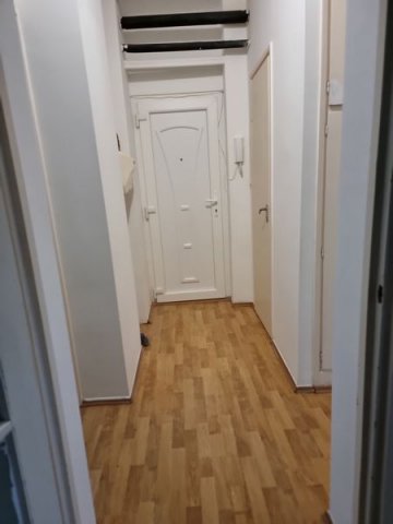 Eladó téglalakás, Veszprémben 43 M Ft, 2 szobás