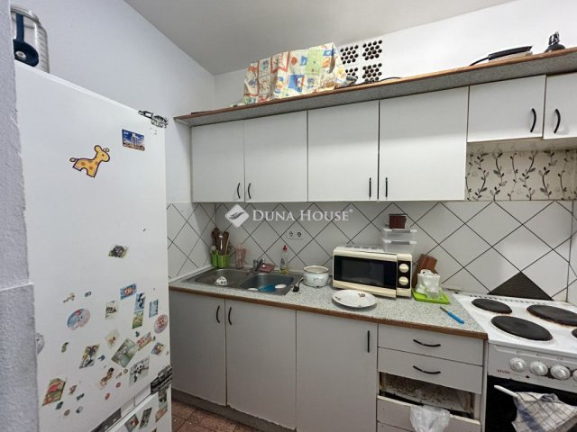 Eladó téglalakás, Mosonmagyaróváron 20.99 M Ft, 1 szobás