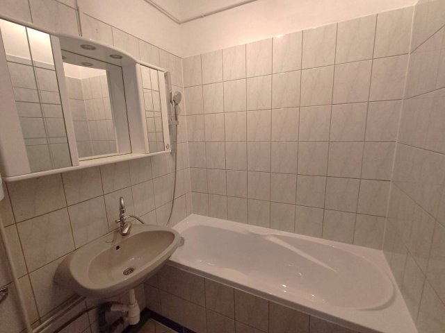 Eladó téglalakás, Salgótarjánban 19.9 M Ft, 1+2 szobás