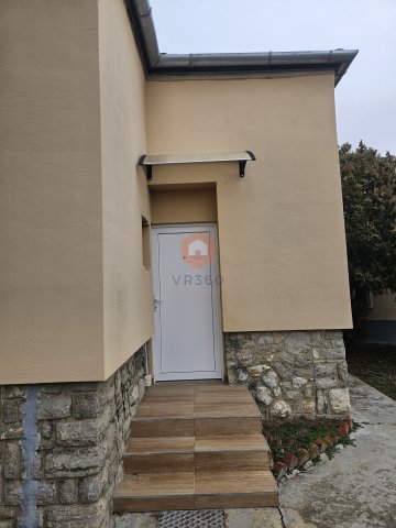 Eladó családi ház, Pécsett 85 M Ft, 3 szobás