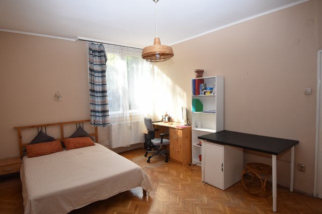 Eladó téglalakás, Budapesten, XIV. kerületben, Sárköz utcában