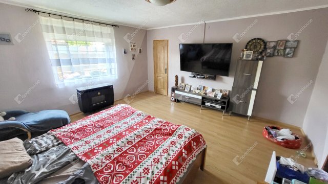 Eladó családi ház, Szikszón 19.99 M Ft, 4 szobás