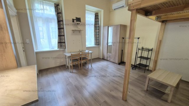 Eladó téglalakás, Budapesten, VIII. kerületben 59 M Ft, 1 szobás