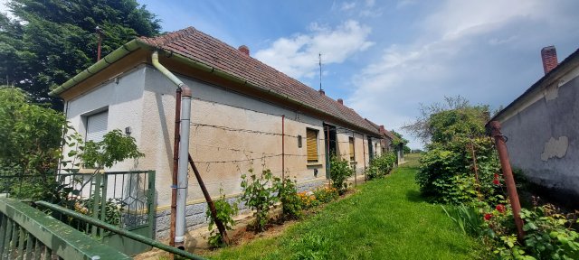 Eladó családi ház, Zalaváron 18.99 M Ft, 3 szobás