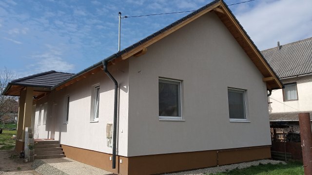 Eladó családi ház, Domonyban 69.9 M Ft, 3 szobás