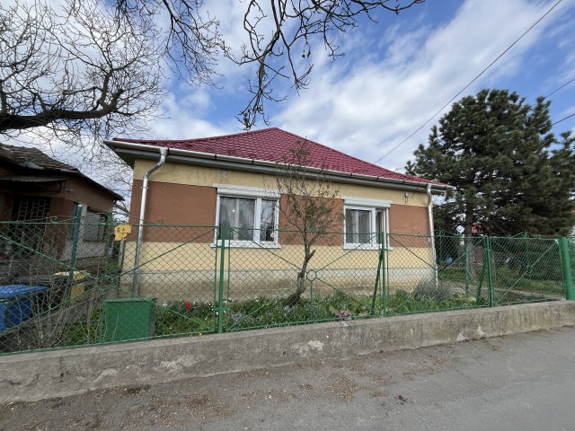 Eladó családi ház, Tokajban, Malom utcában 30.9 M Ft, 3 szobás